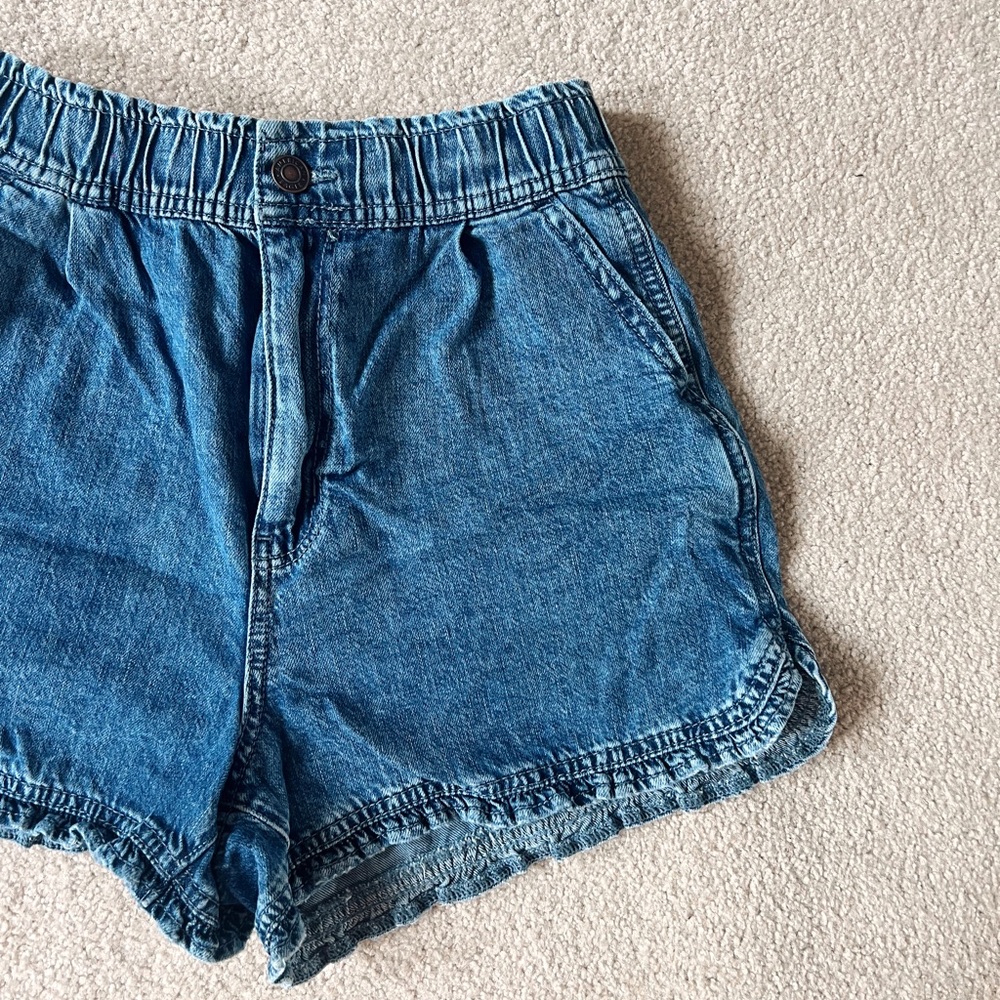 American Eagle Mom Jean Shorts